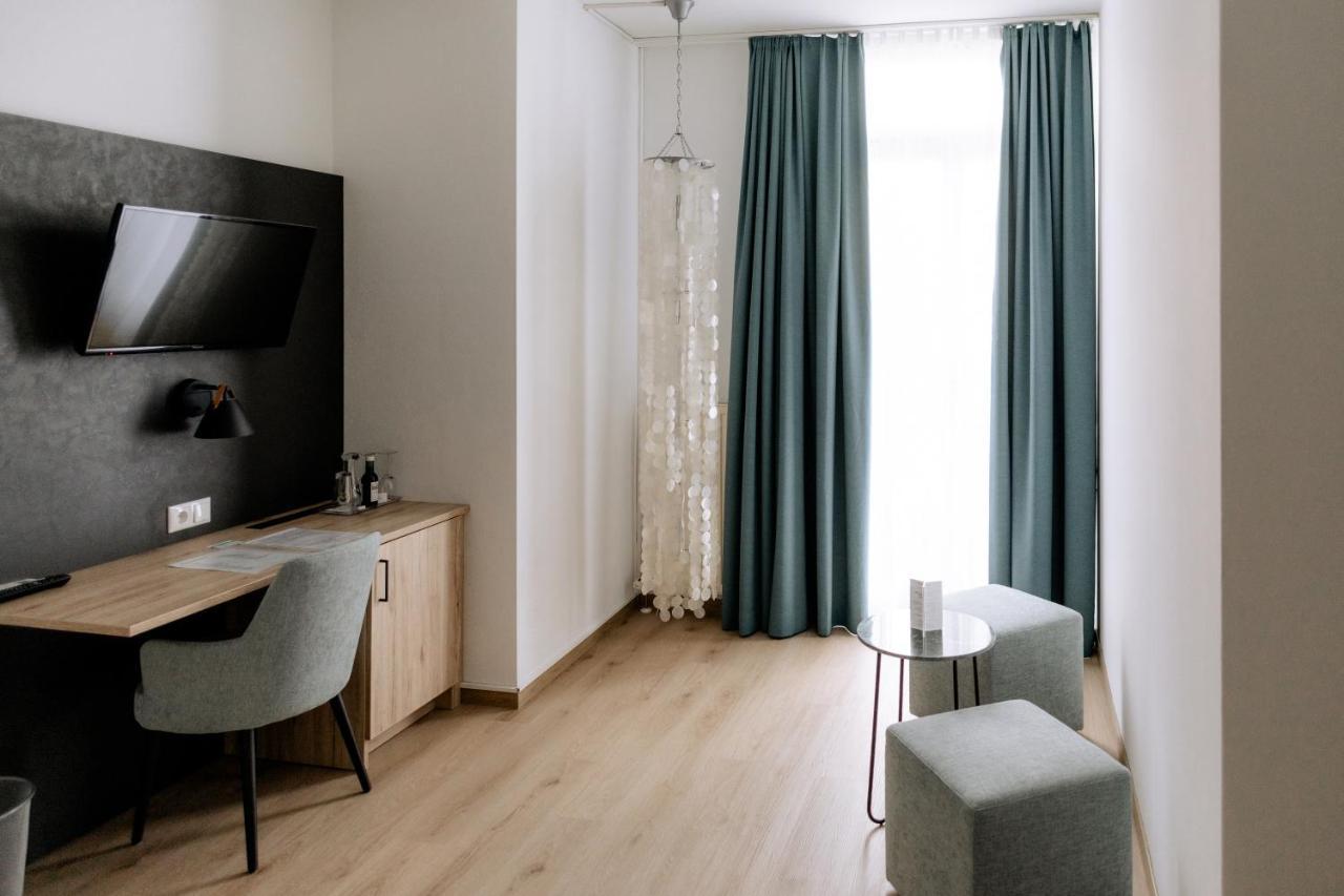Hotel Am Fluss นอยบวร์ก อันแดร์ โดเนา ภายนอก รูปภาพ
